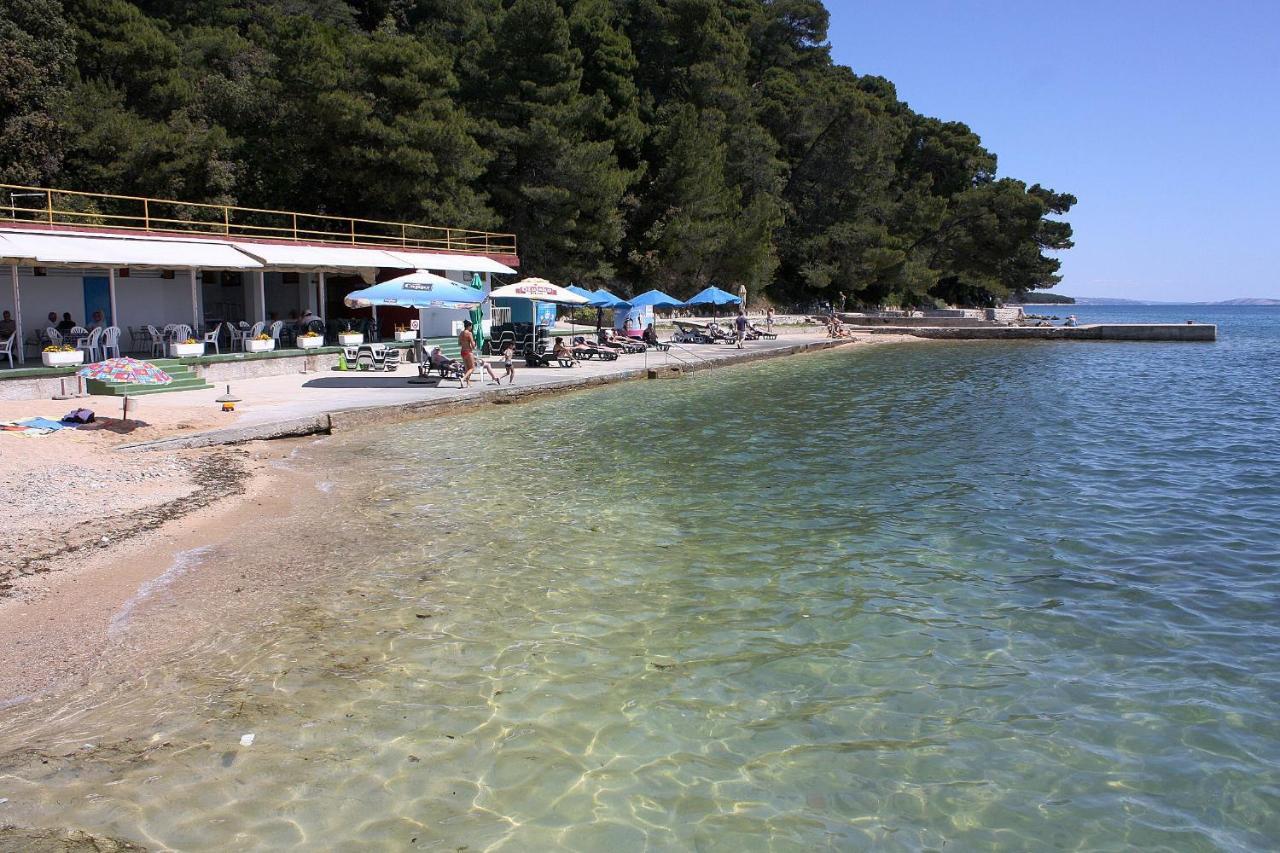 Apartments And Rooms By The Sea Palit, Rab - 5010 Dış mekan fotoğraf